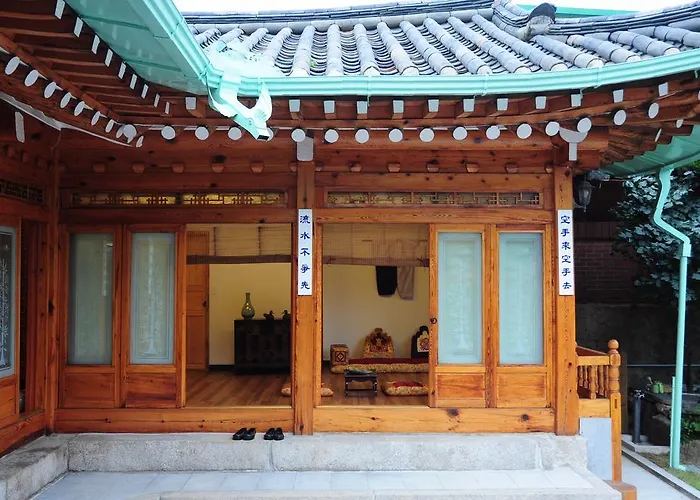 Kundaemunjip Hanok